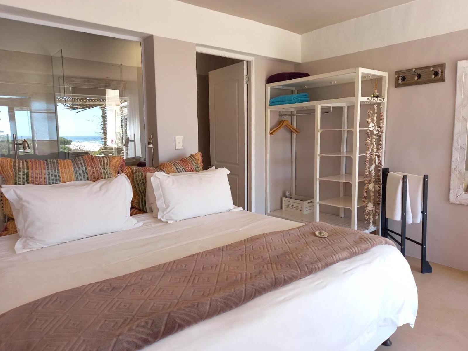 Absolute Beach Accommodation Stompneusbaai Стая снимка