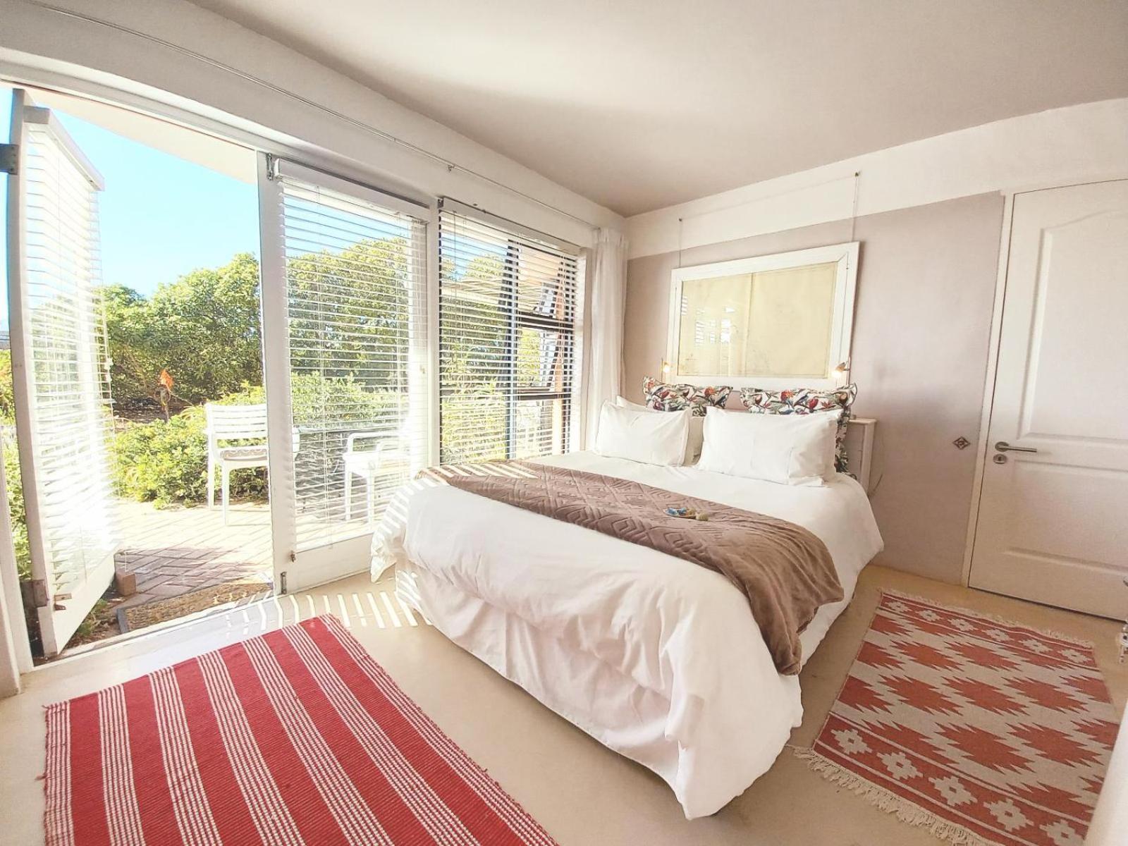 Absolute Beach Accommodation Stompneusbaai Стая снимка