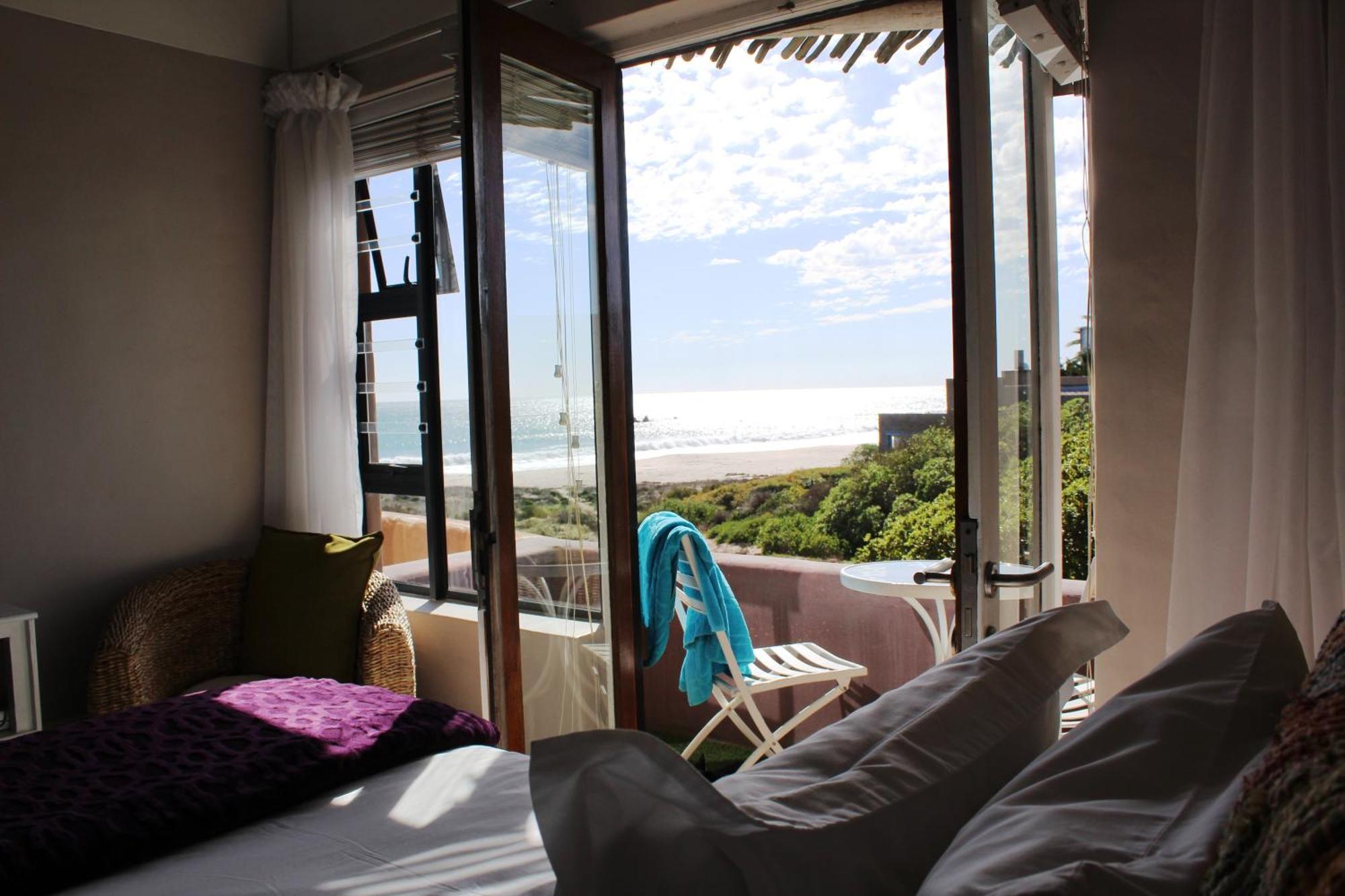 Absolute Beach Accommodation Stompneusbaai Екстериор снимка