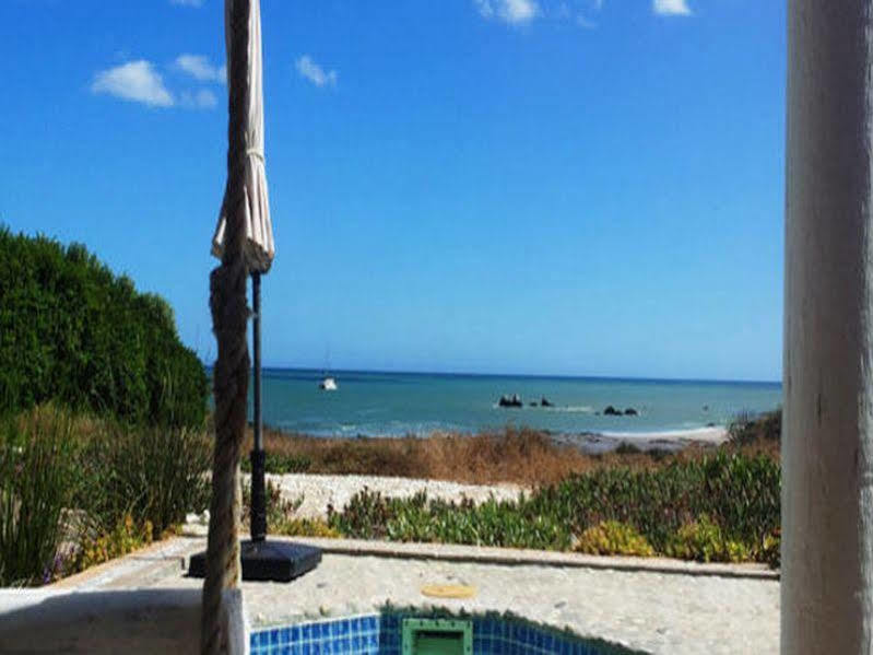 Absolute Beach Accommodation Stompneusbaai Екстериор снимка